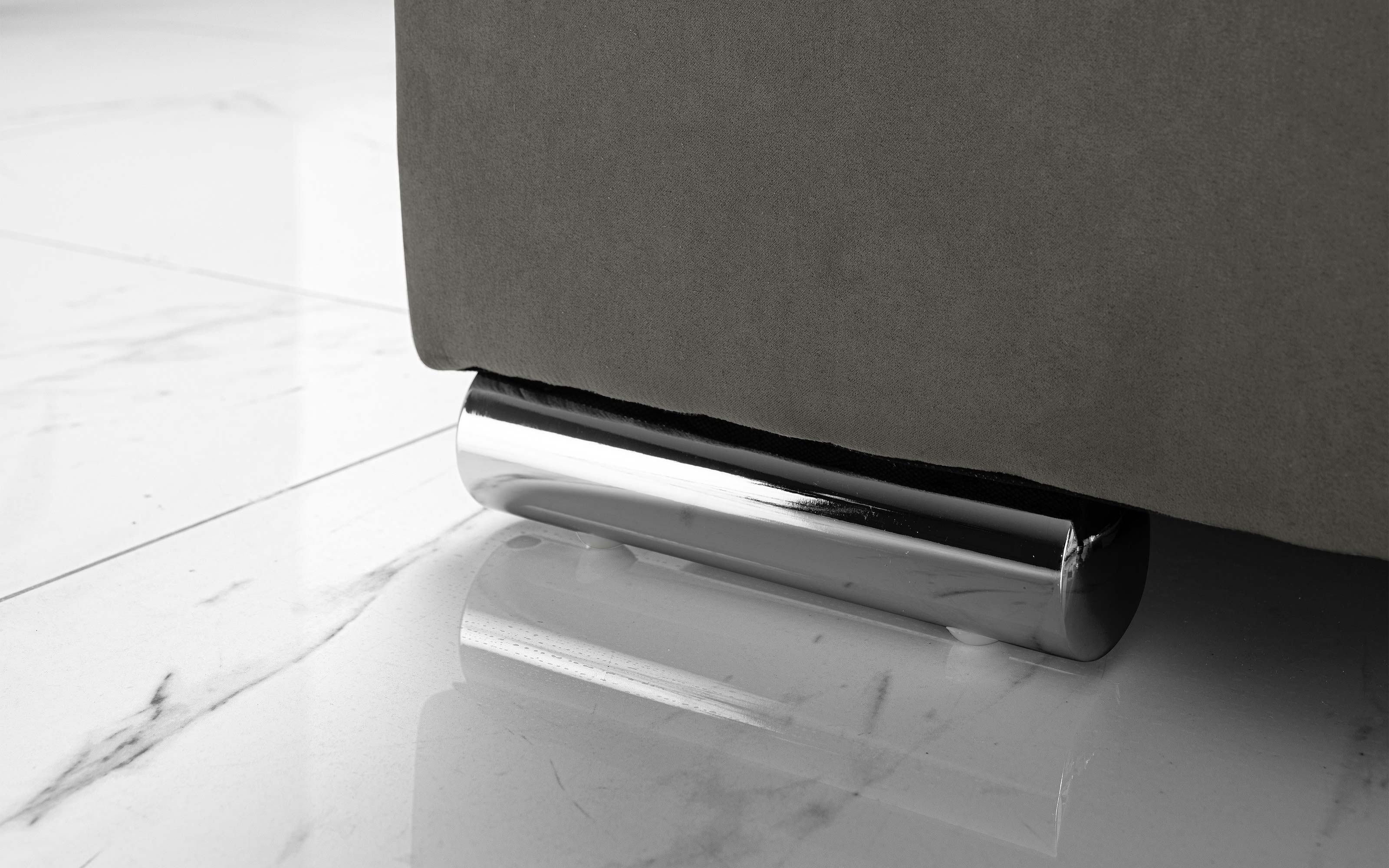 Divano angolare con penisola sinistra - recliner elettrico tessuto loto grigio scuro: Positano