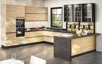 Eichhorn Cucina in legno con accessori
